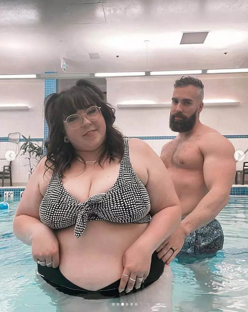 o-tanara-supraponderala-si-sotul-ei-fit-virali-pe-tik-tok-7