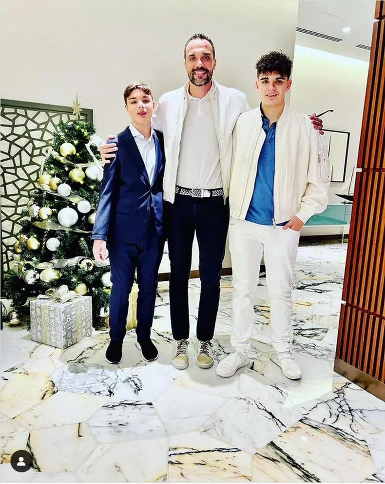 cum-arata-copiii-ilenei-lazariuc-si-ai-lui-ion-ion-tiriac6