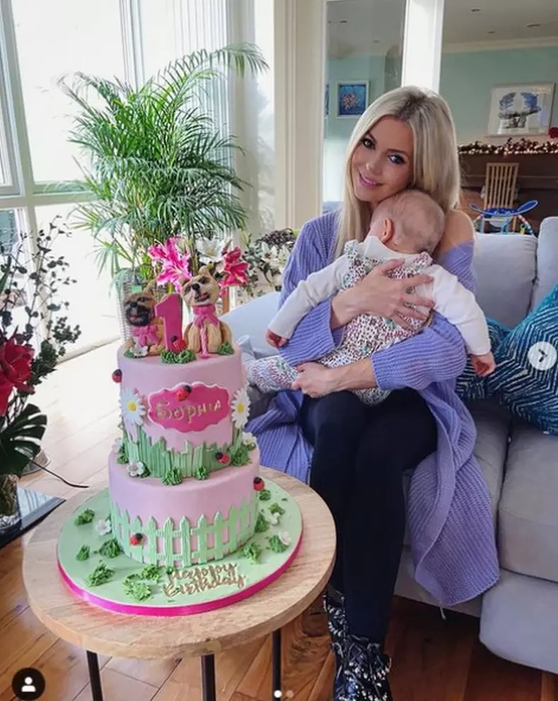 Rosanna-Davison-mama-gemeni