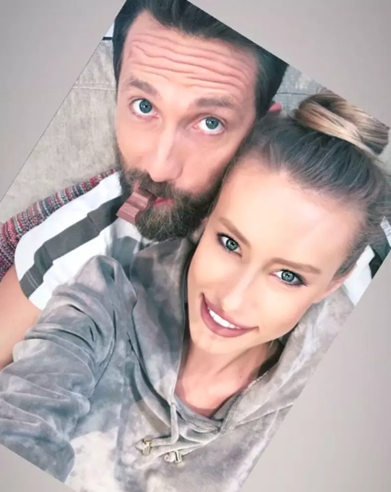 dani-otil-si-gabriela-prisacariu-s-au-logodit-7a