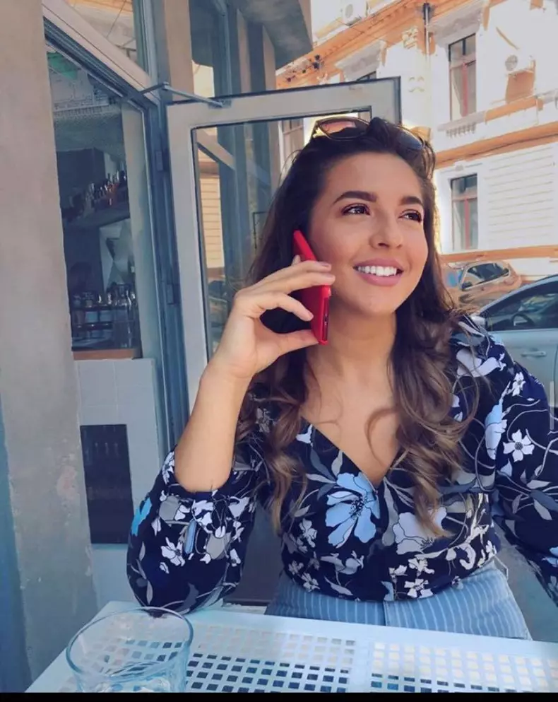 cu-ce-se-ocupa-daniela-iubita-lui-culita-sterp-2-2