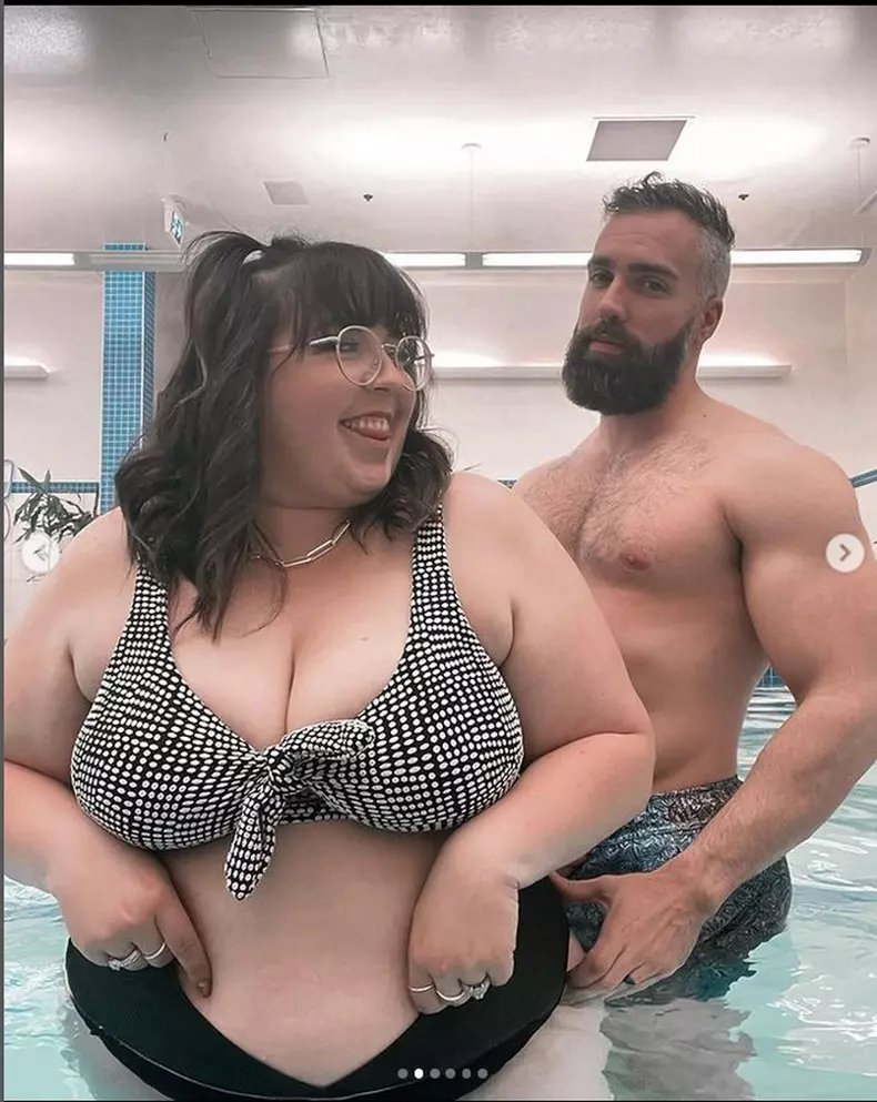 o-tanara-supraponderala-si-sotul-ei-fit-virali-pe-tik-tok-6