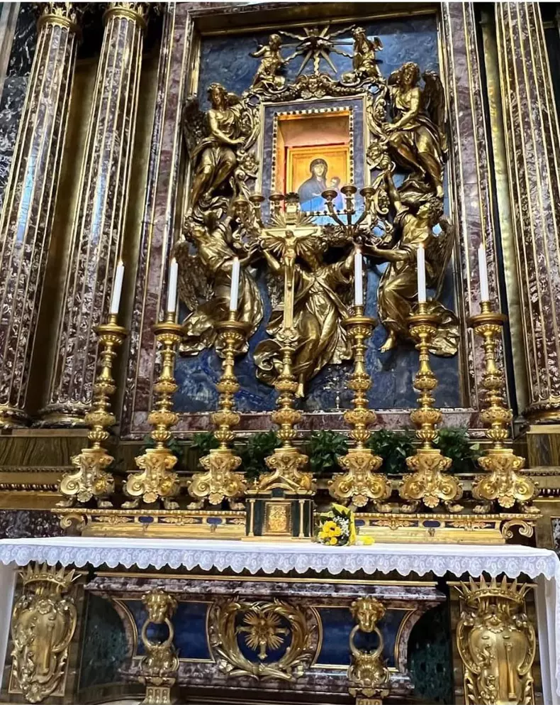 Papa-Francisc-externat-4