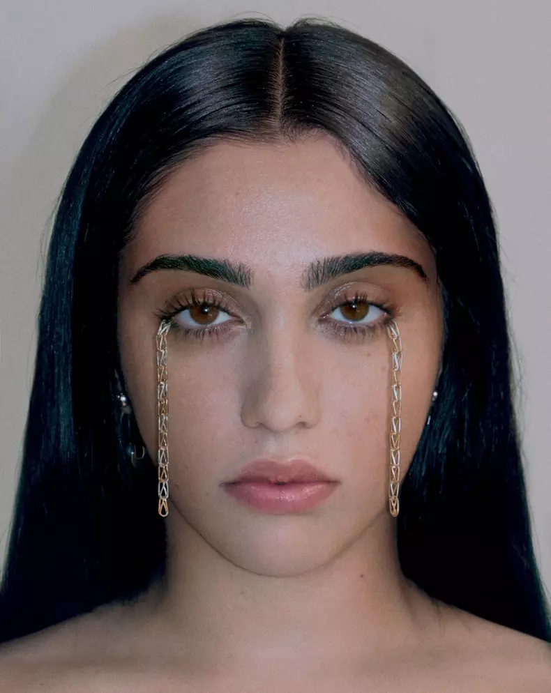 Fiica Madonnei, pictorial îndrăzneț. Lourdes Leon a pozat goală la 26 de ani