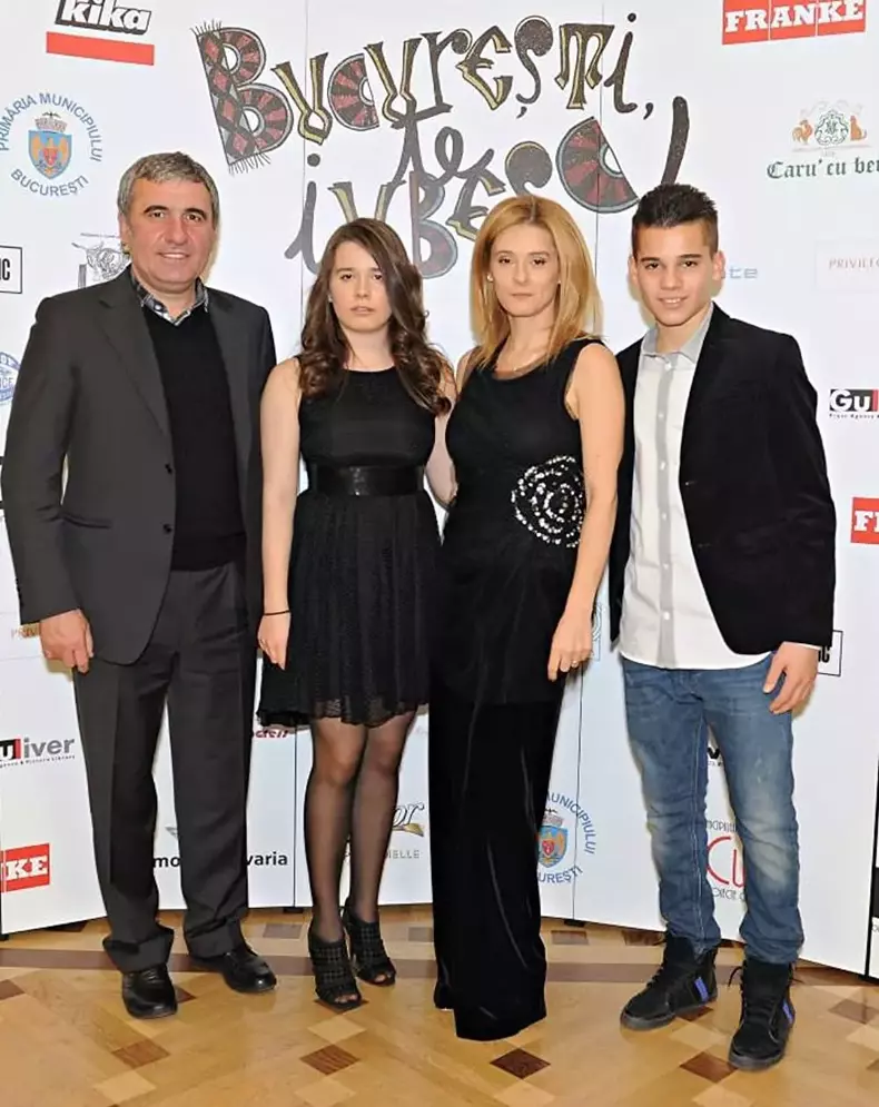 kira-si-familia-sa-1