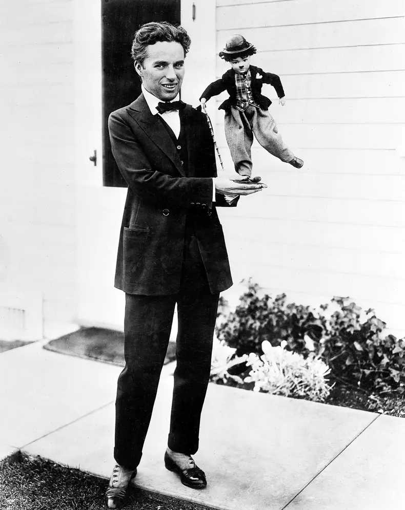 CHARLIE CHAPLIN