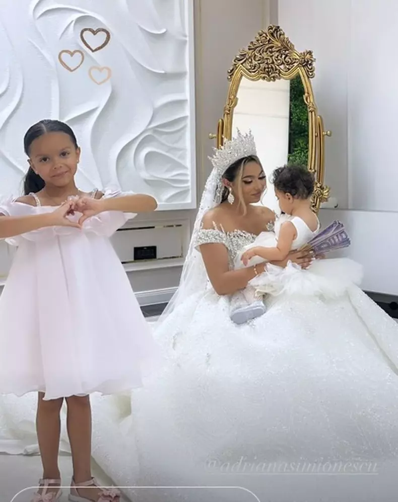 c3cd3227-339b-4108-8233-0c2ca4b13870