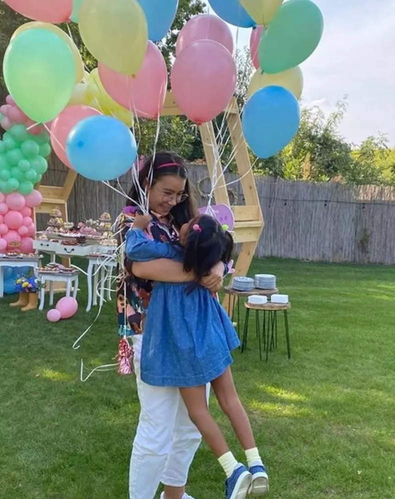 Daciana-Sarbu-fetita-adoptata4