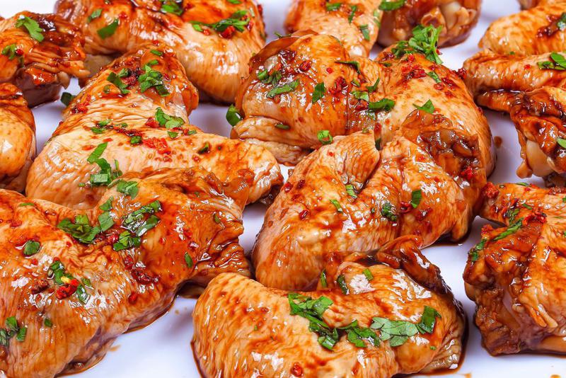 ARIPIOARE crude CU MIERE ŞI GHIMBIR A LA JAMIE OLIVER