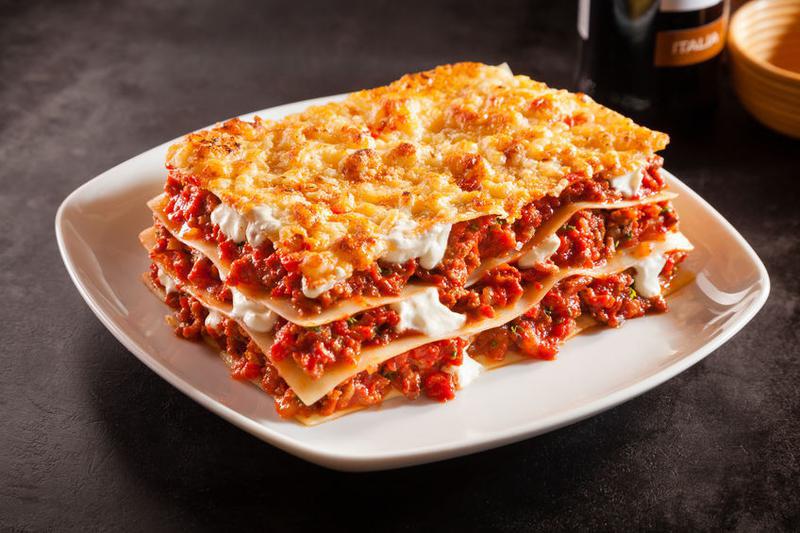 Lasagna cu carne tocată - cea mai simplă rețetă