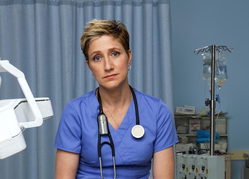Edie Falco este Sora Jackie