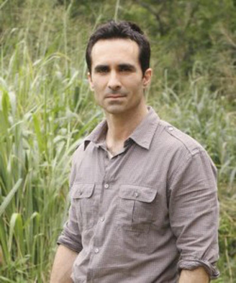 nestor carbonell2