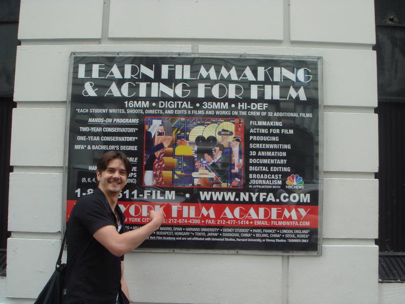 Mihai Petre a stat o lună în New York pentru cursurile de actorie.