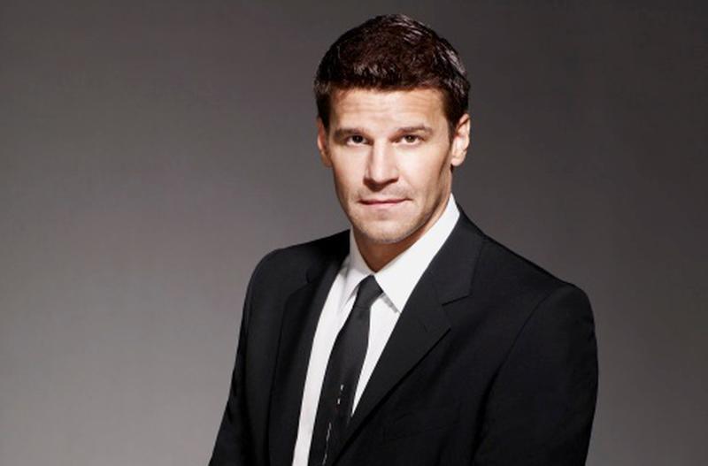 Actorul David Boreanaz este însurat de 9 ani.