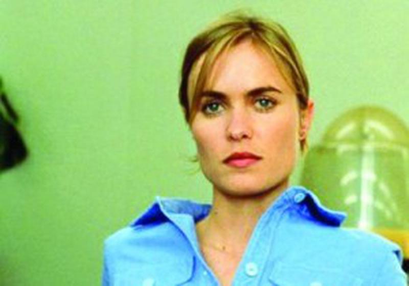 When Strangers Appear2