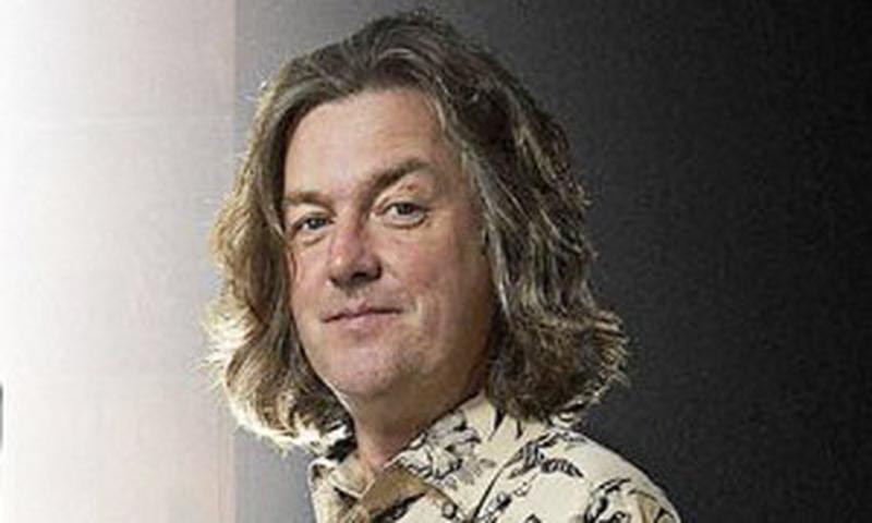 James May (47 de ani) este pasionat de motocicletele clasice şi se consideră expert în materie de autoturisme Rolls Royce.