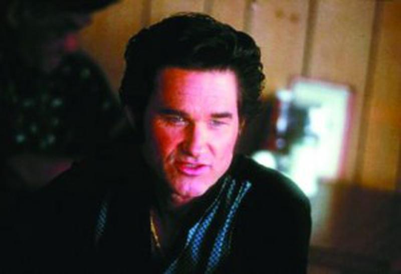 3.000 de mile pana la graceland