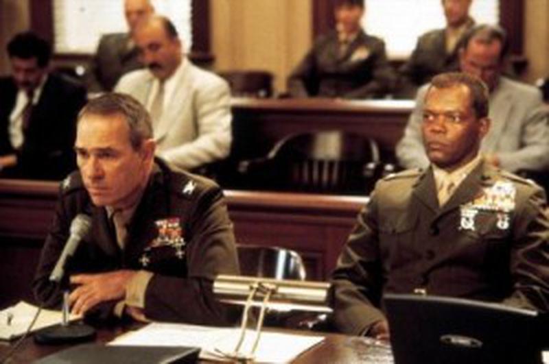 Regula jocului - Tommy Lee Jones şi Samuel L. Jackson