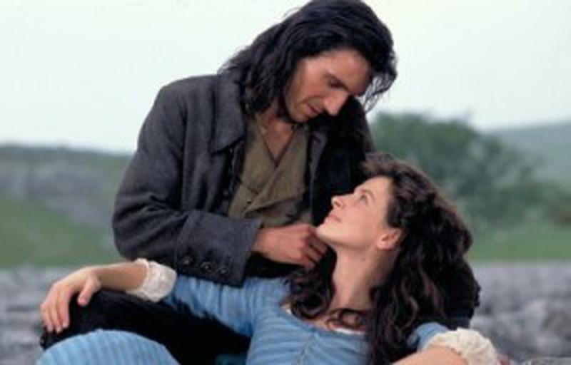 Juliette Binoche şi Ralph Fiennes