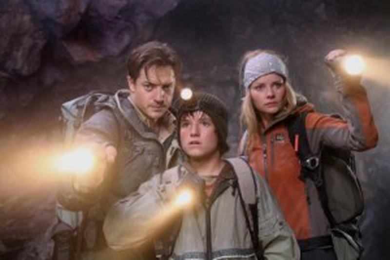Josh Hutcherson, Brendan Fraser şi Anita Briem