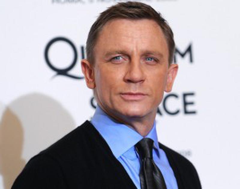Daniel Craig îşi lasă barbă pentru noul film Bond