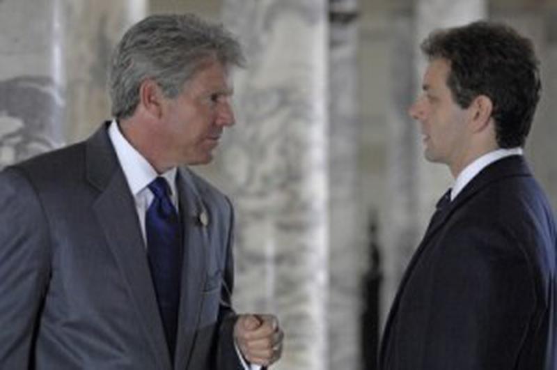 Dennis Quaid şi Michael Sheen