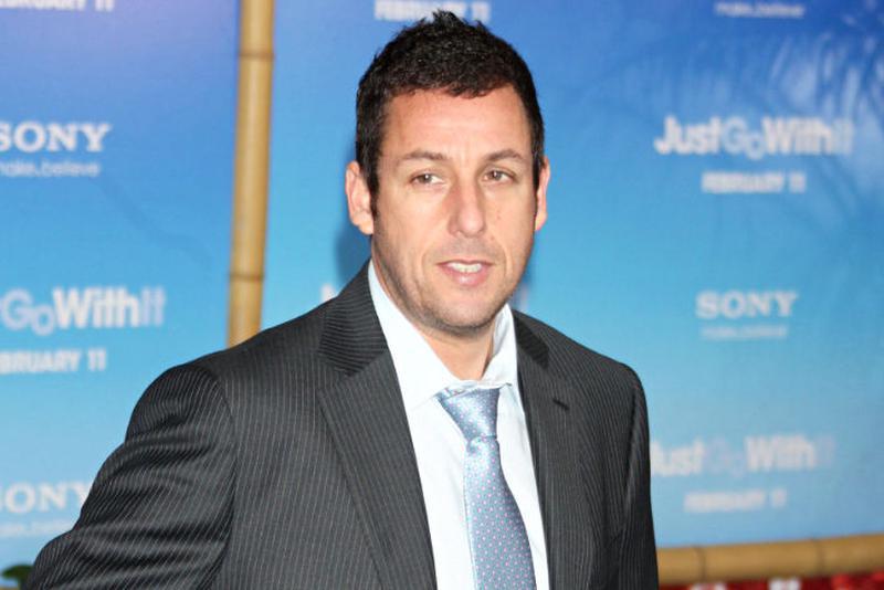 Adam Sandler e favorit la Zmeura de Aur 2012