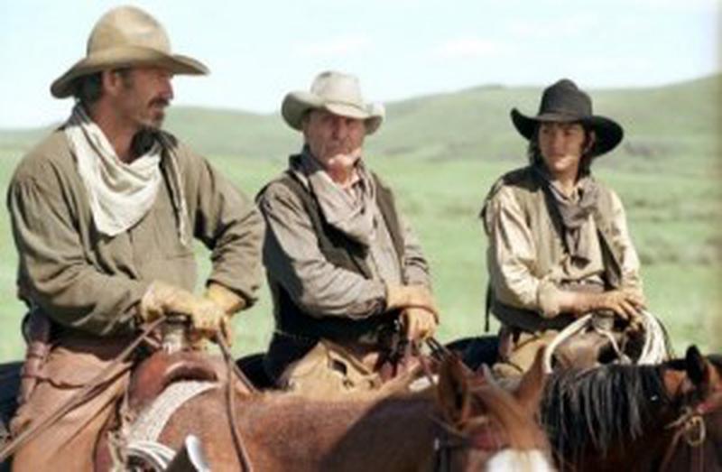 Kevin Costner, Robert Duvall şi Diego Luna