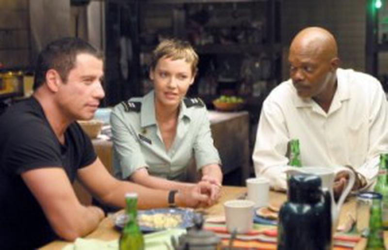 Samuel L. Jackson, John Travolta şi Connie Nielsen