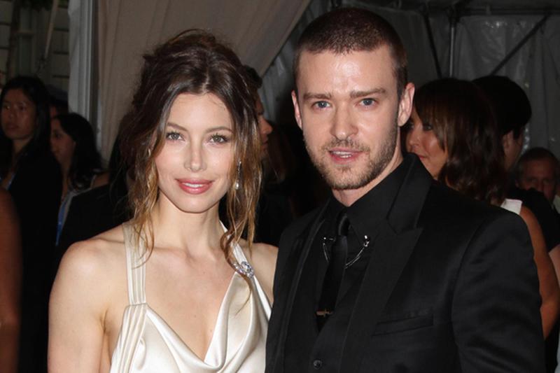 Justin Timberlake o ia de soție pe Jessica Biel