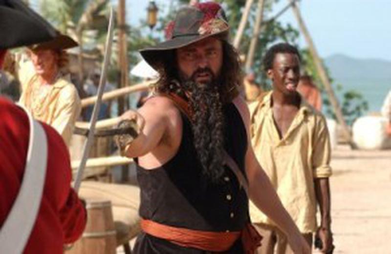 Angus MacFadyen