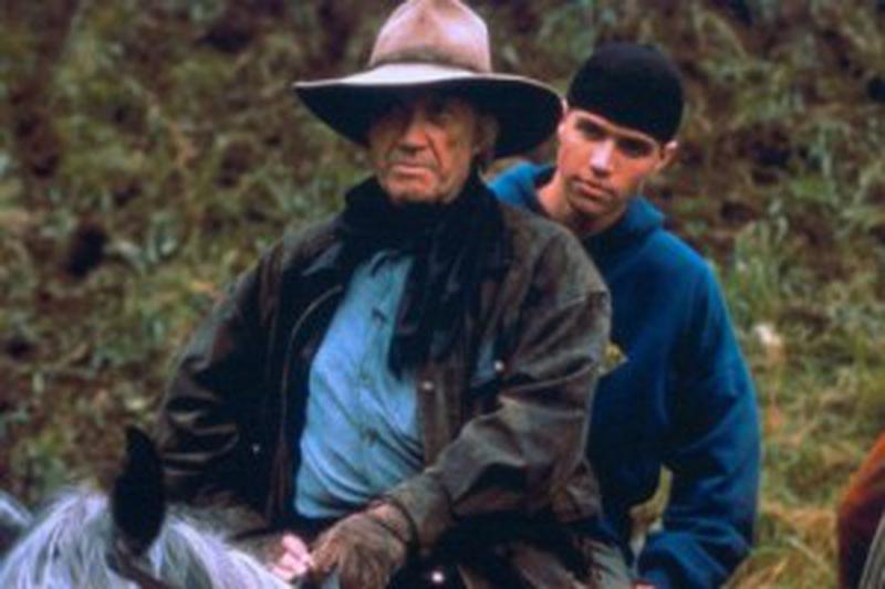 Chris Olivero şi David Carradine