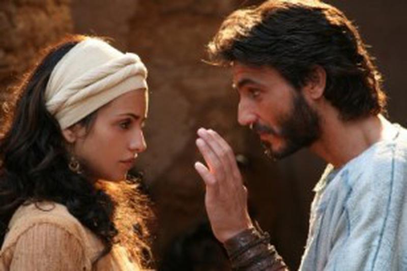 Mónica Cruz şi Daniele Liotti