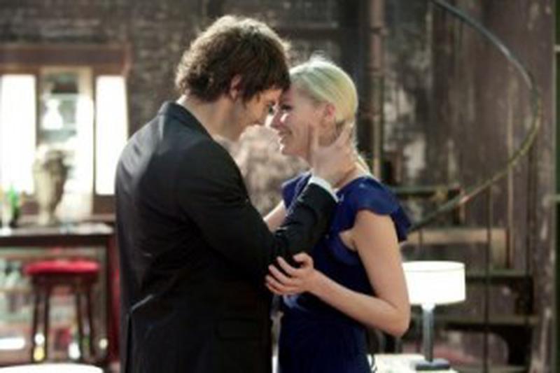 Jim Sturgess şi Kirsten Dunst