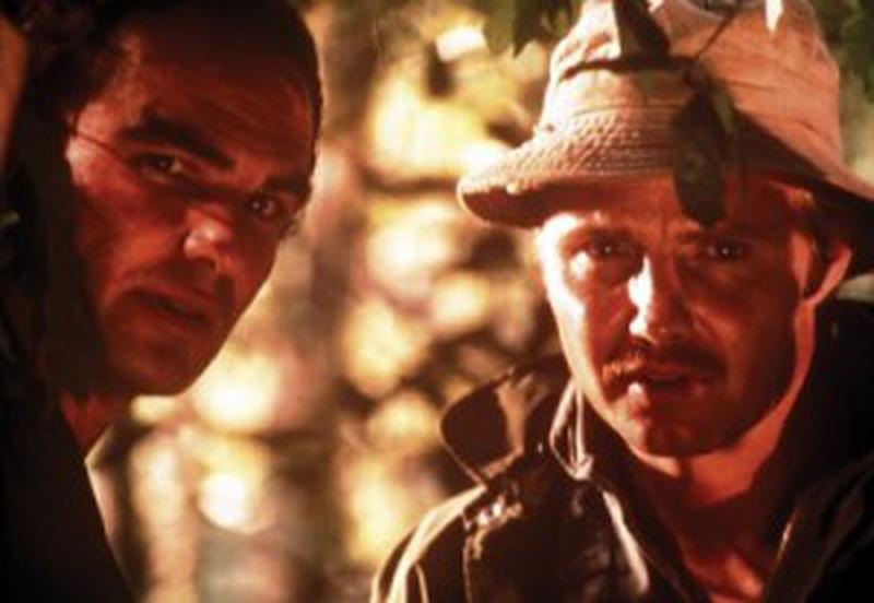 Burt Reynolds şi Jon Voight