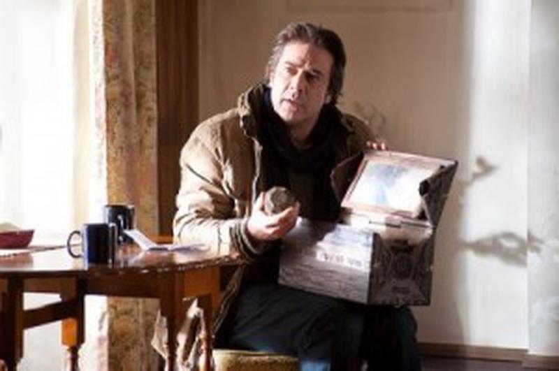 Cutia blestemată - Jeffrey Dean Morgan