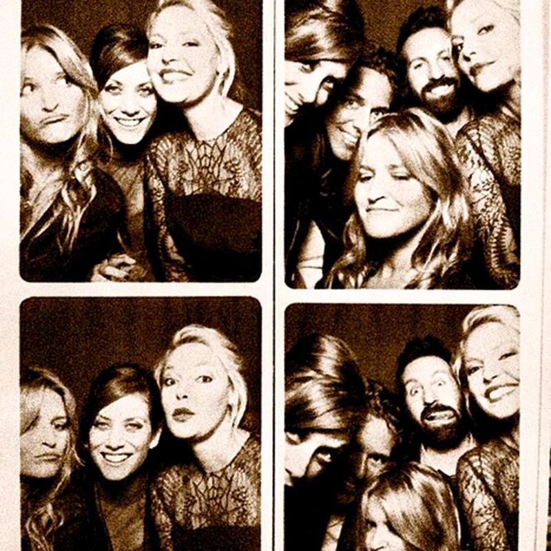 Katherine-Heigl-Kate-Walsh-Chris-Case-Josh-Kelley-467