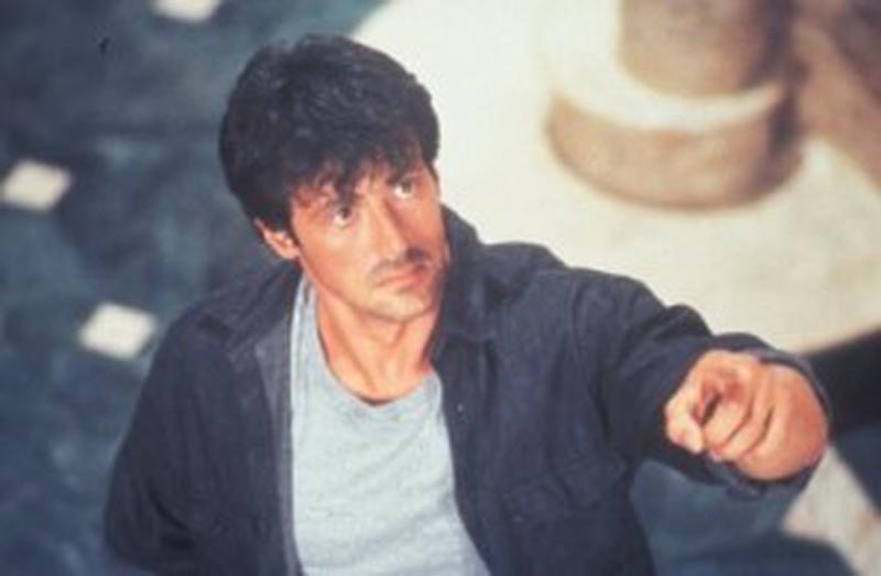 Pumnul de fier - Sylvester Stallone
