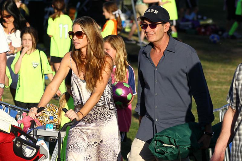Charlie Sheen And Denise Richards Get Back Together For The Girls