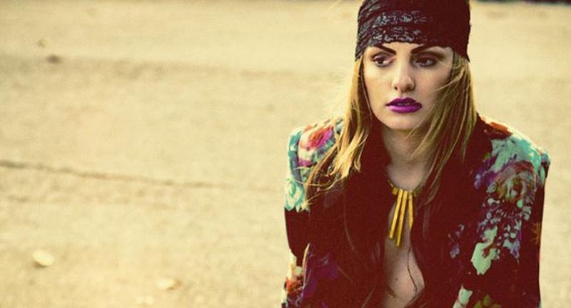 alexandra-stan-episod-The-right-moment
