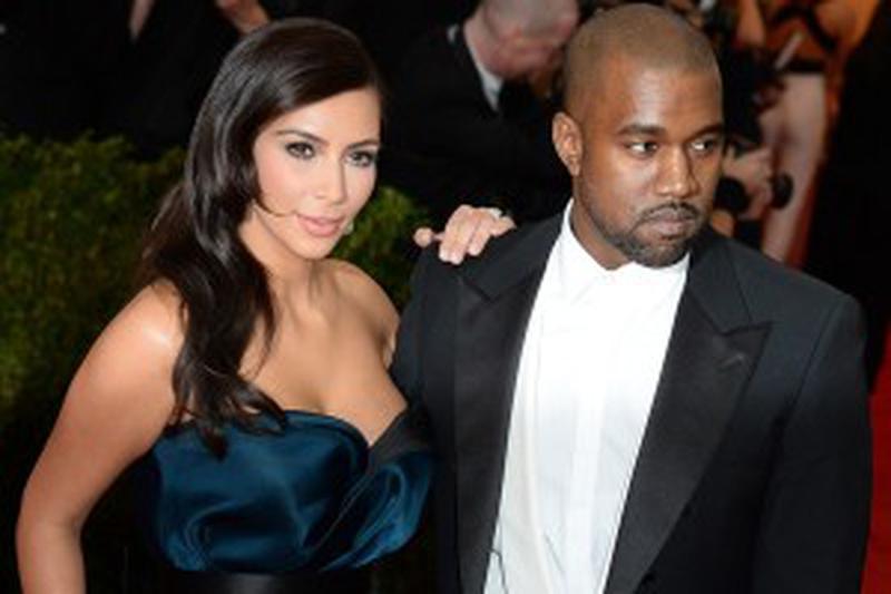 Kim Kardashian si Kanye West