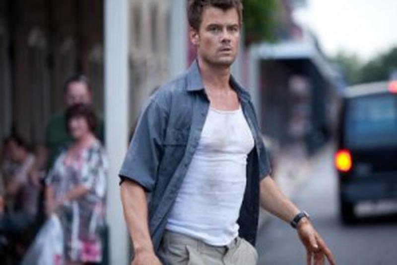 Luptând cu focul - Josh Duhamel