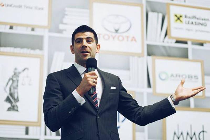 Dragos Bucurenci