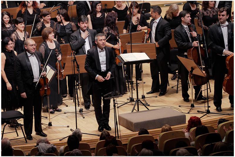 Tiberiu Soare si Orchestra Nationala Radio_foto Alexandru Dolea