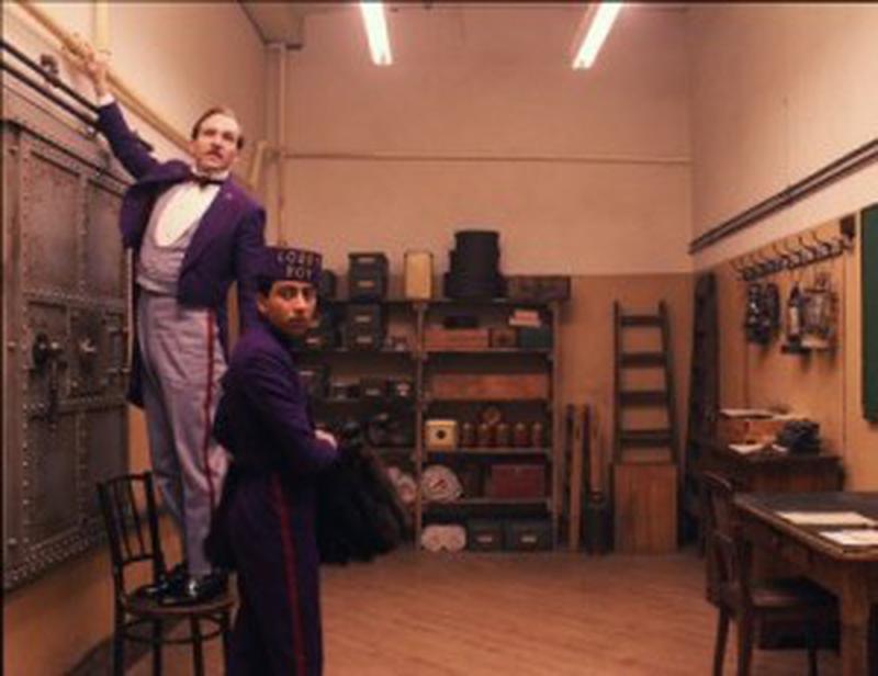 Hotel Grand Budapest - Ralph Fiennes şi Tony Revolori