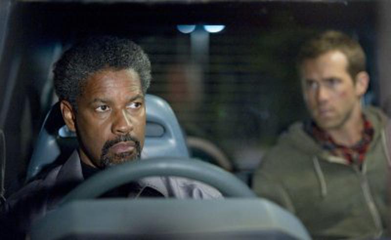 Casa conspirativă - Denzel Washington şi Ryan Reynolds