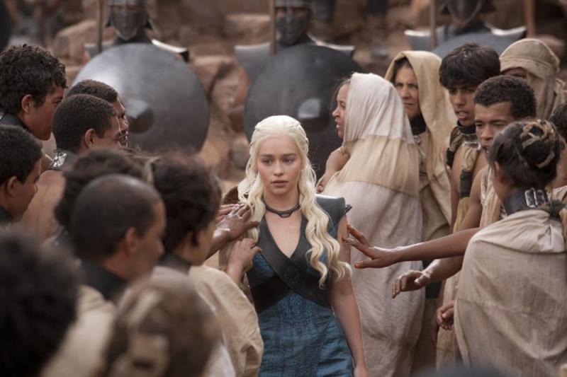 emilia-clarke-game-of-thrones-2