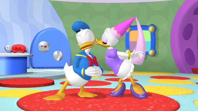 DONALD DUCK, DAISY DUCK