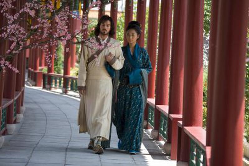 Marco Polo - Ian Somerhalder şi Desiree Ann Siahaan
