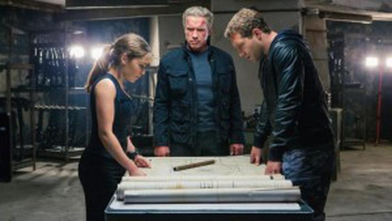la-et-hc-imax-with-hero-complex-terminator-genisys-screening-20150623